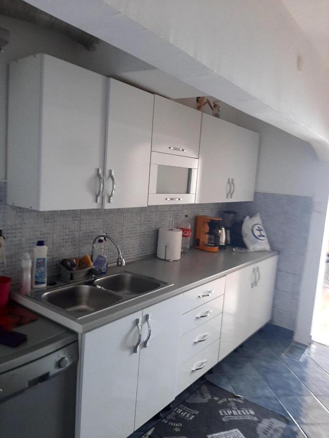 Apartment Tim Senj  Ngoại thất bức ảnh